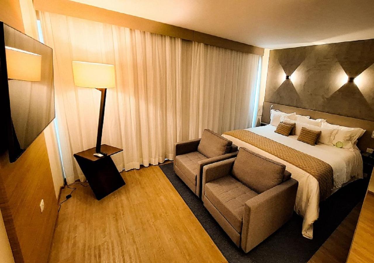 Esuites Virginia Luxemburgo Белу-Оризонти Экстерьер фото